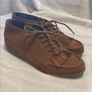 Aldo Womens Size 39 Brown Suede Fringe Moccasin Shoes